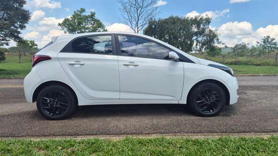 HYUNDAI-HB20-2019