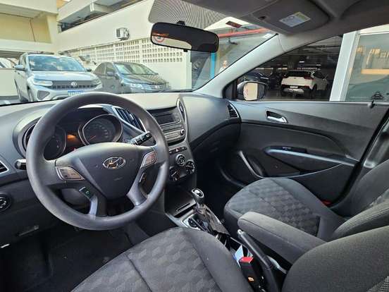 HYUNDAI-HB20-1.6 COMFORT STYLE 16V FLEX 4P AUTOMÁTICO HYUNDAI-HB20-2015