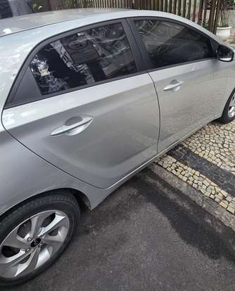 HYUNDAI-HB20-2015