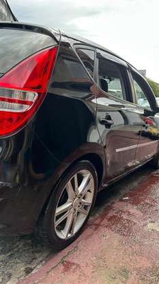 HYUNDAI-I30-2010