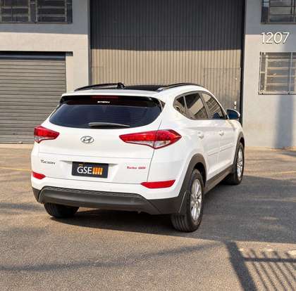 HYUNDAI-TUCSON-2020