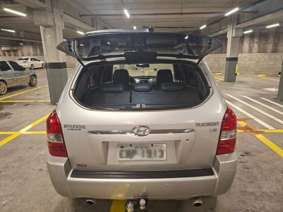 HYUNDAI-TUCSON-2007