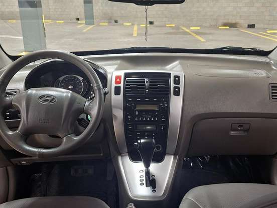 HYUNDAI-TUCSON-2007