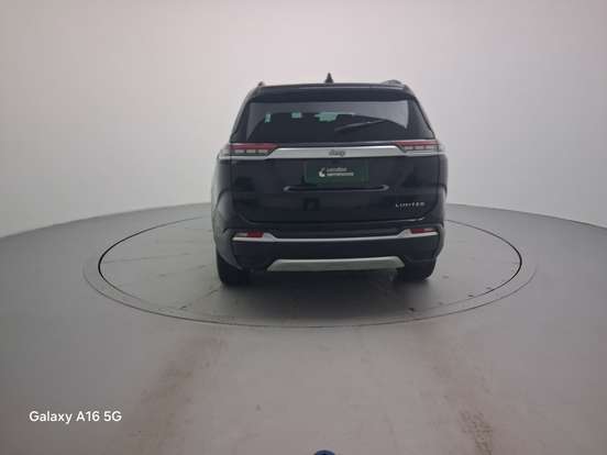 JEEP-COMMANDER-2024