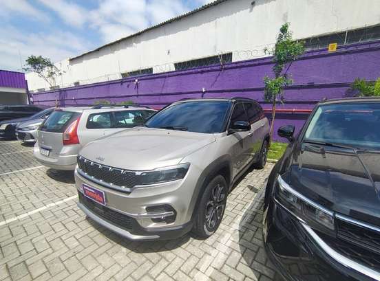 JEEP-COMMANDER-2024