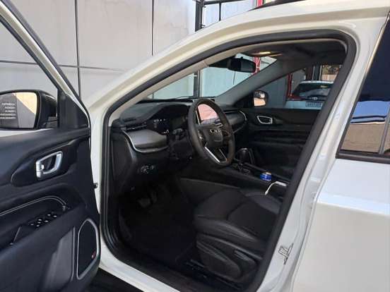 JEEP-COMPASS-1.3 T270 TURBO FLEX LONGITUDE AT6 JEEP-COMPASS-2024