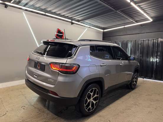 JEEP-COMPASS-2024
