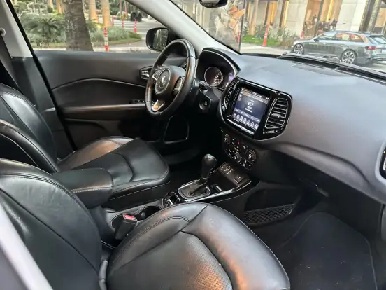 JEEP-COMPASS-2020