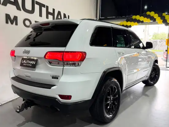 JEEP-GRAND CHEROKEE-3.6 LAREDO 4X4 V6 24V GASOLINA 4P AUTOMÁTICO JEEP-GRAND CHEROKEE-2014