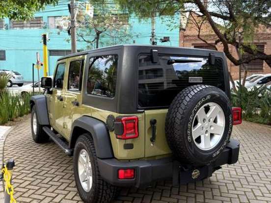 JEEP-WRANGLER-3.6 UNLIMITED SPORT 4X4 V6 GASOLINA 4P AUTOMÁTICO JEEP-WRANGLER-2013