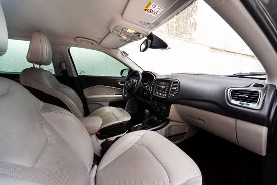 JEEP-COMPASS-2018