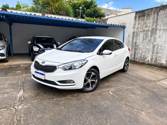 KIA-CERATO-2013