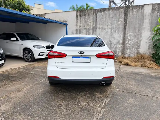 KIA-CERATO-2013