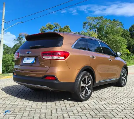 KIA-SORENTO-2015