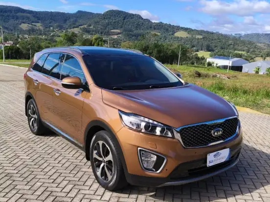 KIA-SORENTO-3.3 V6 GASOLINA EX 7L AUTOMATICO KIA-SORENTO-2015