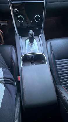 LAND ROVER-DISCOVERY SPORT-2019