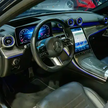 MERCEDES-BENZ-C 300-2026