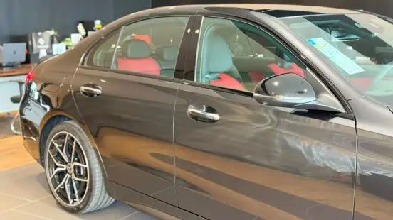 MERCEDES-BENZ-C 300-2026