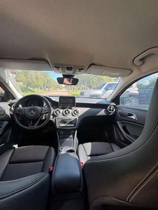 MERCEDES-BENZ-A 180-2017
