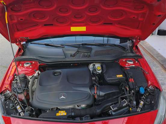 MERCEDES-BENZ-A 200-1.6 TURBO URBAN 16V GASOLINA 4P AUTOMÁTICO MERCEDES-BENZ-A 200-2015