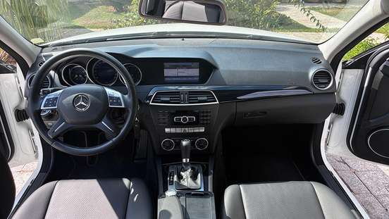 MERCEDES-BENZ-C 200-2014