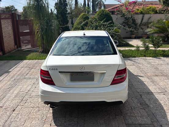 MERCEDES-BENZ-C 200-1.8 CGI TURBO SPORT 16V GASOLINA 4P AUTOMÁTICO MERCEDES-BENZ-C 200-2014