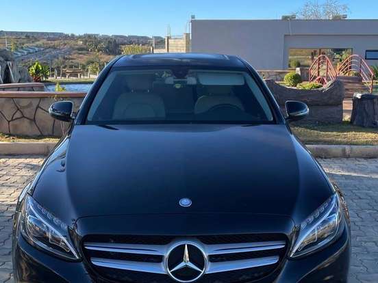 MERCEDES-BENZ-C 200-2.0 CGI AVANTGARDE 16V GASOLINA 4P AUTOMÁTICO MERCEDES-BENZ-C 200-2014
