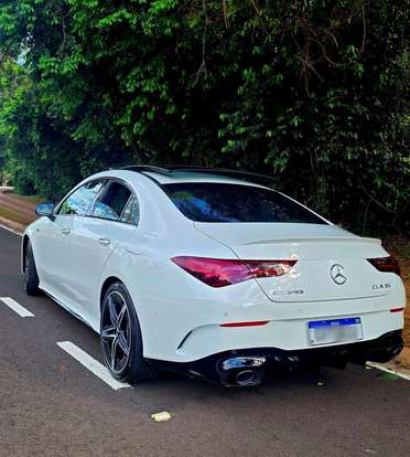 MERCEDES-BENZ-CLA 35 AMG-2024