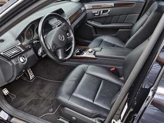 MERCEDES-BENZ-E 350-3.5 AVANTGARDE EXECUTIVE V6 GASOLINA 4P AUTOMÁTICO MERCEDES-BENZ-E 350-2010