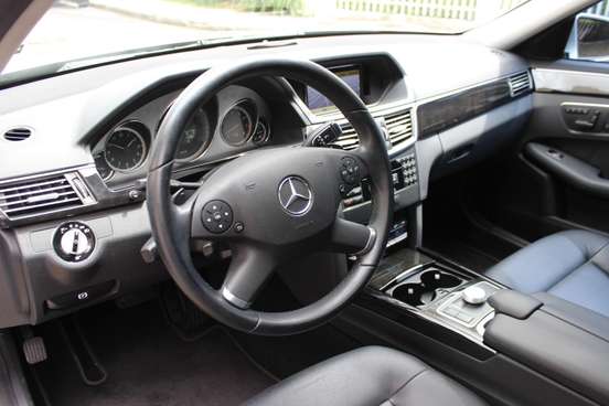 MERCEDES-BENZ-E 350-2009