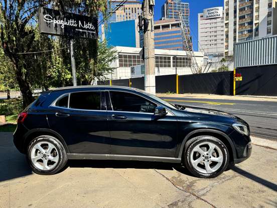 MERCEDES-BENZ-GLA 200-1.6 CGI FLEX ADVANCE 7G-DCT MERCEDES-BENZ-GLA 200-2018