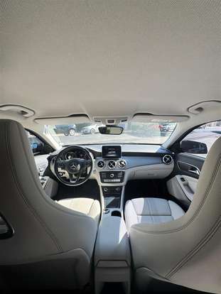 MERCEDES-BENZ-GLA 200-2018
