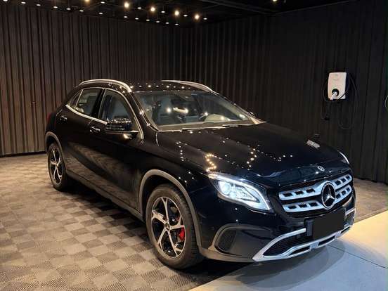 MERCEDES-BENZ-GLA 200-1.6 CGI FLEX ADVANCE 7G-DCT MERCEDES-BENZ-GLA 200-2019