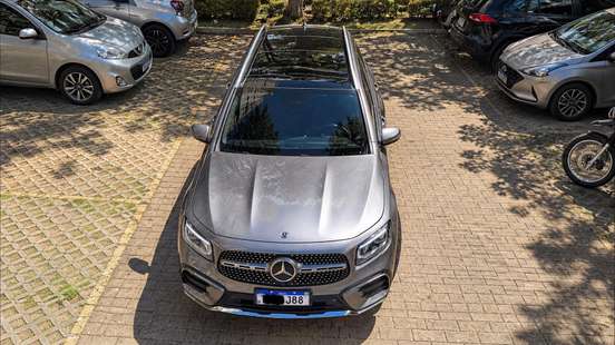 MERCEDES-BENZ-GLB 220-2025