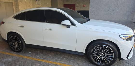 MERCEDES-BENZ GLC 300 2.0 MHEV AMG LINE COUPÉ 4MATIC 9G-TRONIC