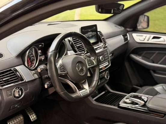 MERCEDES-BENZ-GLE 63 AMG-5.5 V8 TURBO GASOLINA COUPÉ 4MATIC 7G-TRONIC MERCEDES-BENZ-GLE 63 AMG-2017