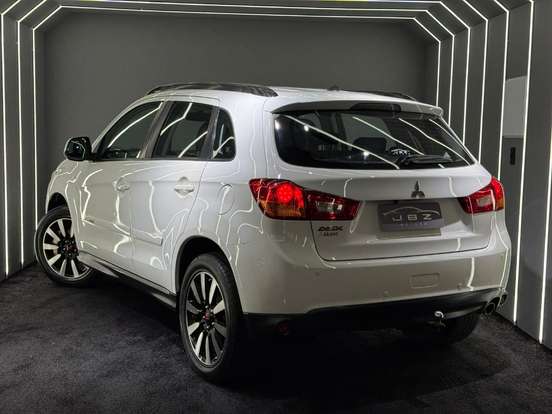 MITSUBISHI-ASX-2014