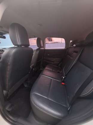 MITSUBISHI-ASX-2015