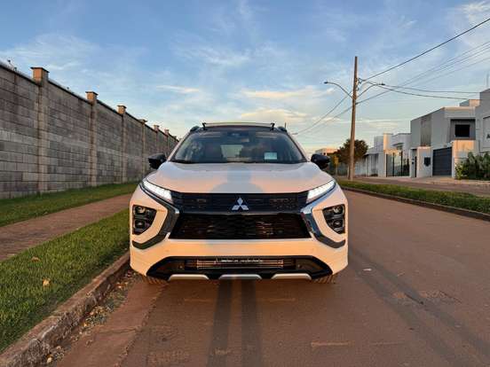 MITSUBISHI-ECLIPSE CROSS-1.5 MIVEC TURBO GASOLINA HPE-S CVT MITSUBISHI-ECLIPSE CROSS-2025