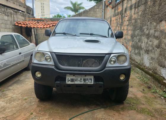 MITSUBISHI L200 2.5 GL 4X4 CD 8V TURBO DIESEL 4P MANUAL