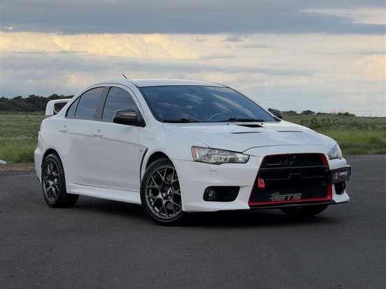 MITSUBISHI-LANCER-2.0 EVOLUTION X 4X4 16V TURBO INTERCOOLER GASOLINA 4P AUTOMÁTICO MITSUBISHI-LANCER-2014