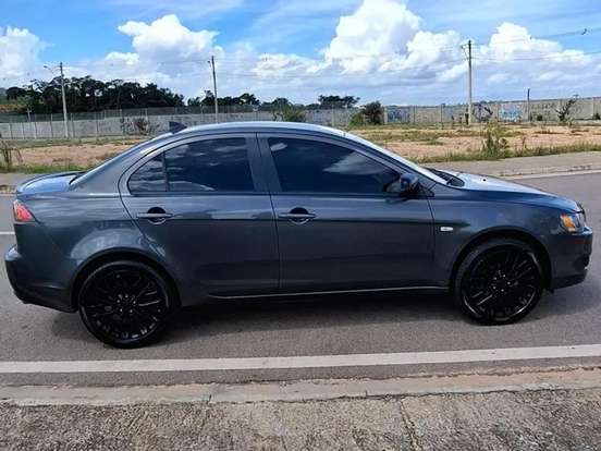 MITSUBISHI-LANCER-2.0 HL-T 16V GASOLINA 4P AUTOMÁTICO MITSUBISHI-LANCER-2018