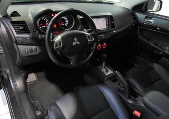 MITSUBISHI-LANCER-2018