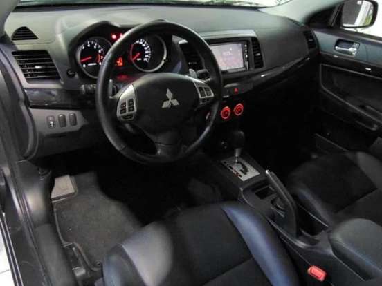 MITSUBISHI-LANCER-2.0 HL-T 16V GASOLINA 4P AUTOMÁTICO MITSUBISHI-LANCER-2018