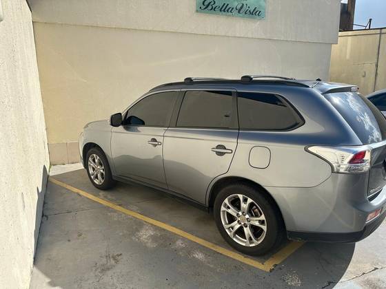 MITSUBISHI OUTLANDER 2.0 16V GASOLINA 4P AUTOMÁTICO
