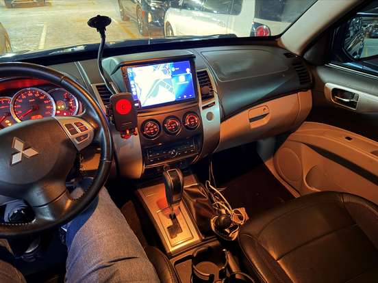 MITSUBISHI-PAJERO DAKAR-2013