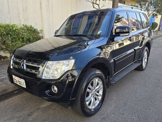 MITSUBISHI-PAJERO FULL-3.2 HPE 4X4 16V TURBO INTERCOOLER DIESEL 4P AUTOMÁTICO MITSUBISHI-PAJERO FULL-2011