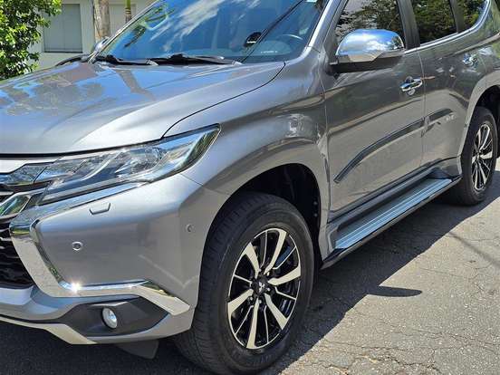 MITSUBISHI-PAJERO SPORT-2.4 16V MIVEC TURBO DIESEL HPE AWD AUTOMÁTICO MITSUBISHI-PAJERO SPORT-2019