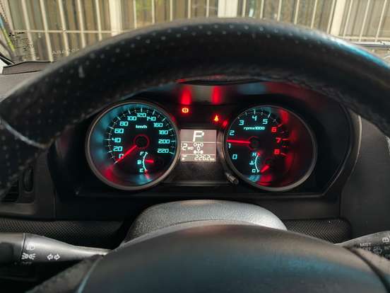 MITSUBISHI-PAJERO TR4-2013