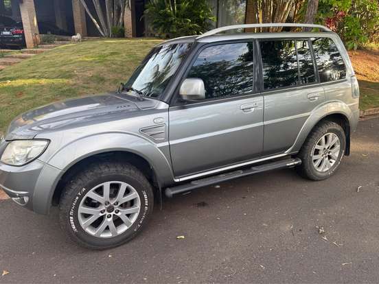 MITSUBISHI-PAJERO TR4-2.0 4X4 16V FLEX 4P MANUAL MITSUBISHI-PAJERO TR4-2011